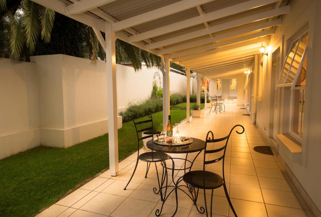 The Ashford Hotel Йоханесбург Екстериор снимка